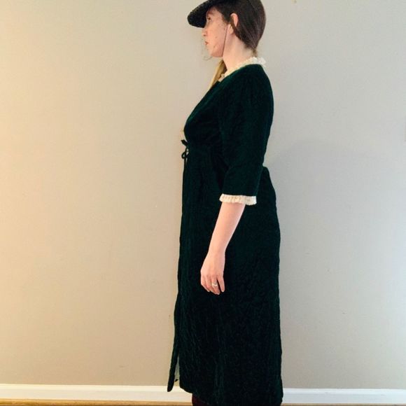 Vintage Green Quilted Velvet Jacket - Picture 12 of 16